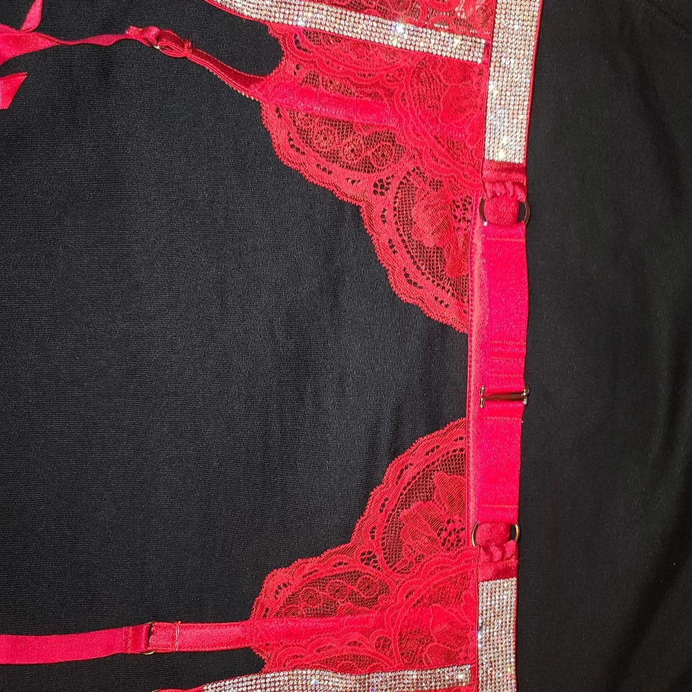 Victoria Secret - Picture 8 of 15